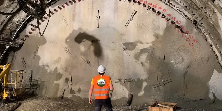Monitoreo Geotécnico de Excavaciones en Murcia: Control Real de Obra